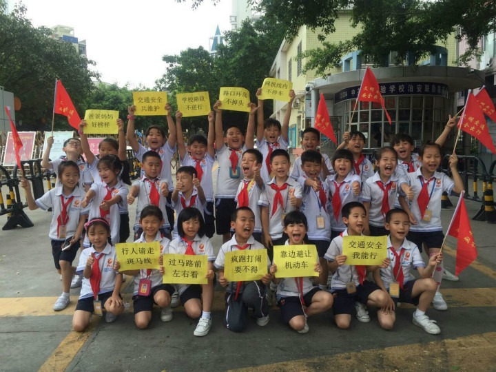 別開生面：安全兒歌記心間，安全行走我能行——小學部別開生面的安全實踐活動課受歡迎