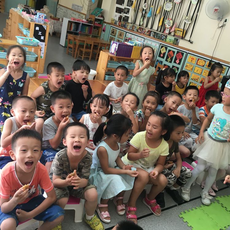 濃濃中秋情，歡樂迎國慶